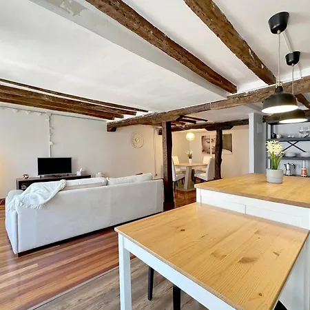 Apartamento De Diseno Junto Al Puerto De Castro Urdiales