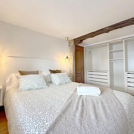 Apartamento De Diseno Junto Al Puerto De *