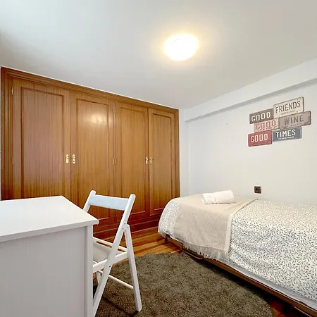 Apartamento De Diseno Junto Al Puerto De Castro Urdiales